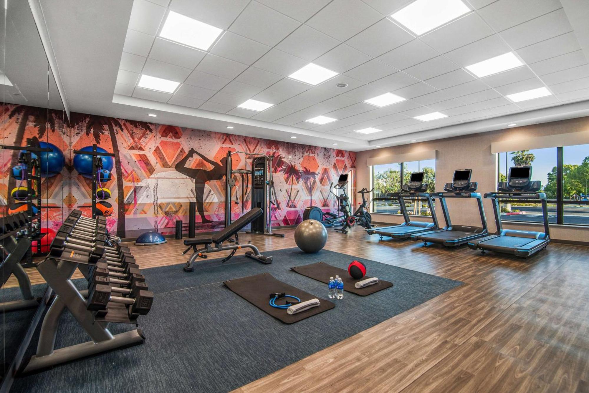 Hyatt Place Newark-Silicon Valley Eksteriør billede